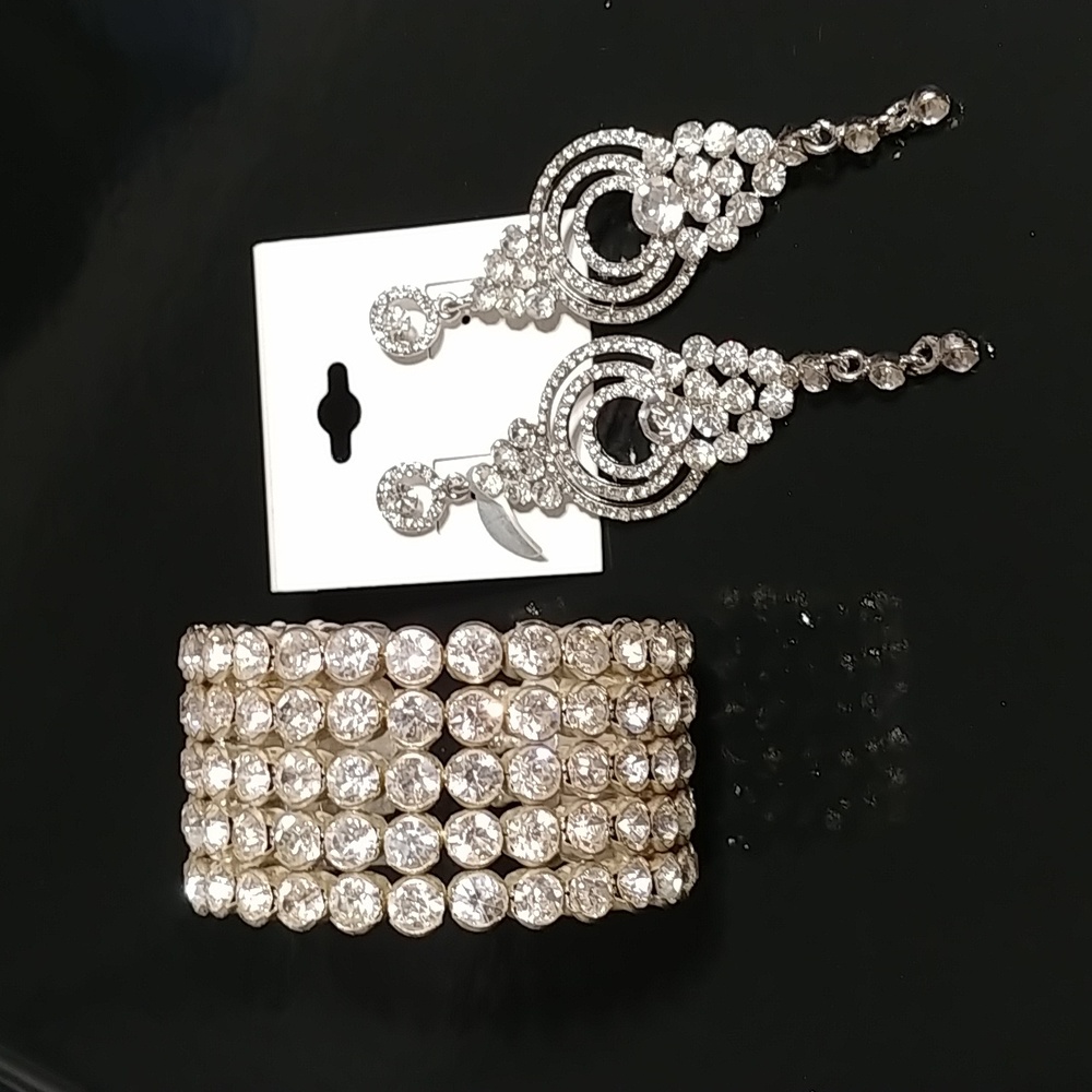 Rhinestone bangle cuff bracelet & FREE EARRINGS set